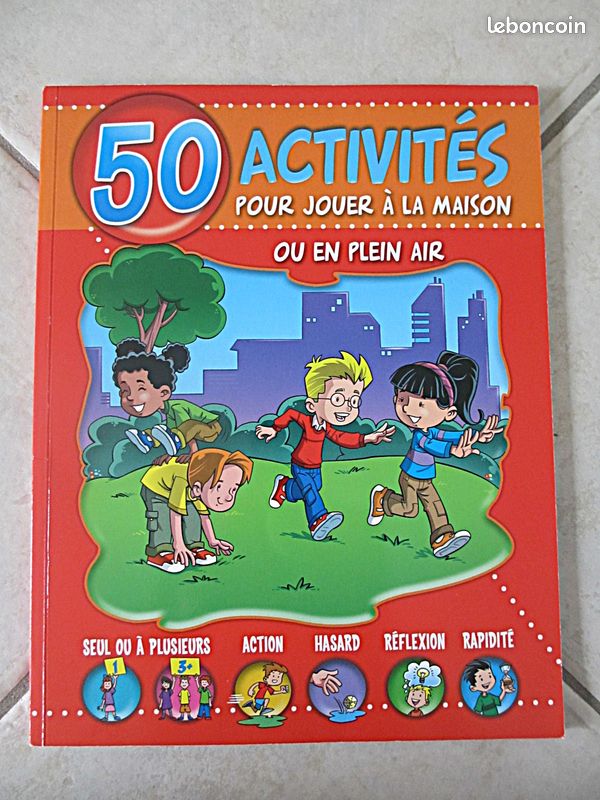 Livre « 50 activités pour jouer à la maison ou en plein air » - Caramel Editions (image 1)