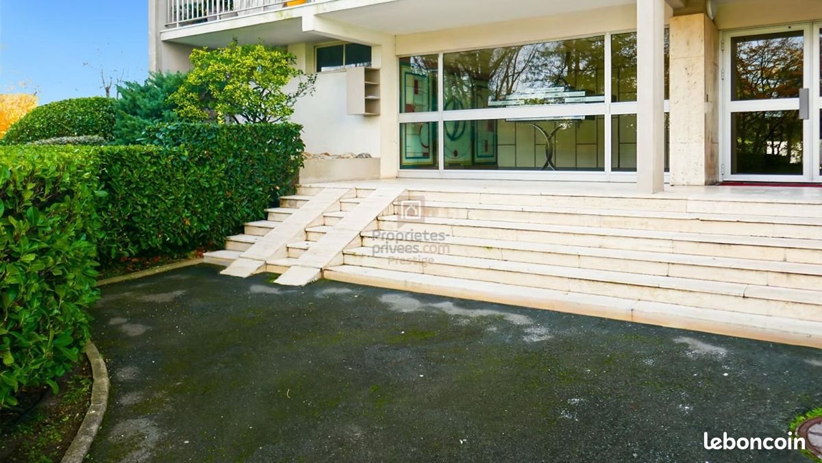 Appartement 4 pièces 112 m² · à Bordeaux · 112 m² · 249 500 €