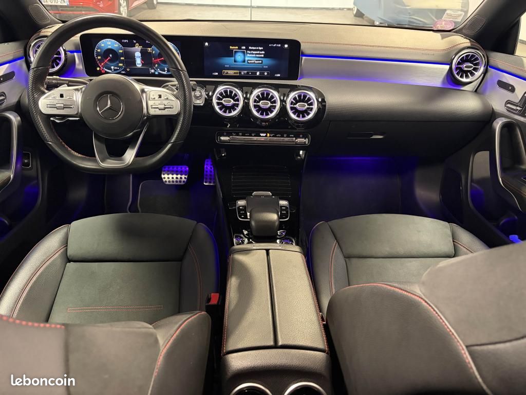 MERCEDES CLASSE CLA 200 AMG LINE 163 ch 7G-DCT - Toit ouvrant - Jantes multibranches (image 16)