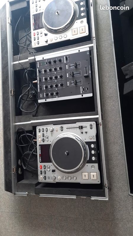 Vendre table de mixage (image 1)