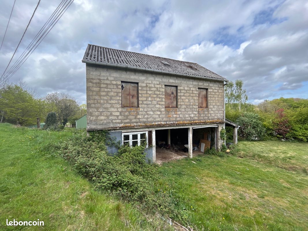 Maison 2 pièces 70 m² · à Melrand · 70 m² · 28 000 €