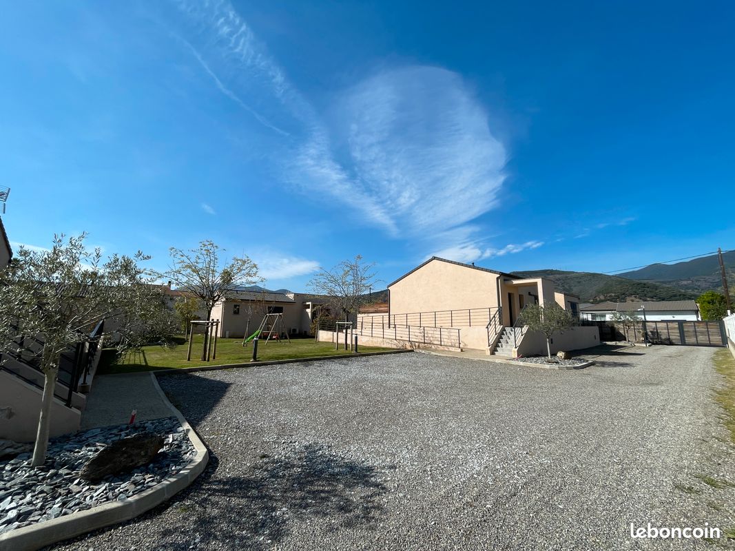 Appartement 3 pièces 65 m² · à Lucciana · 65 m² · 890 €/mois