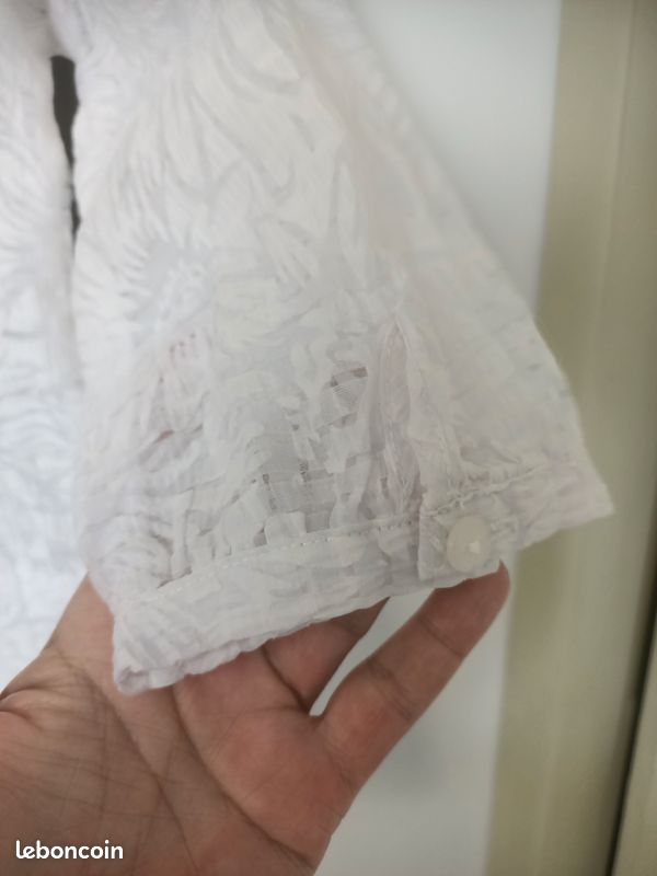 Blouse blanche de chez Damart taille U (image 6)