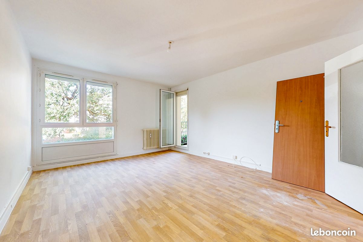 Appartement 4 pièces 79 m² · à Brétigny-sur-Orge · 79 m² · 161 400 €