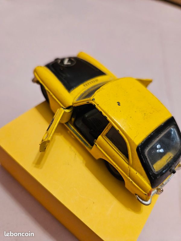 CORGI TOYS ANCIEN Mgc Gt Competition Model R 345 Bon État Boite