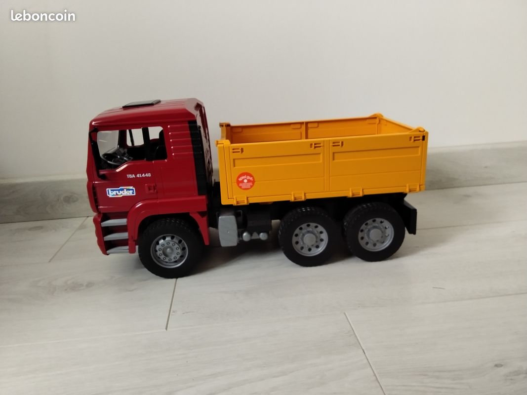Camion benne bruder (image 1)