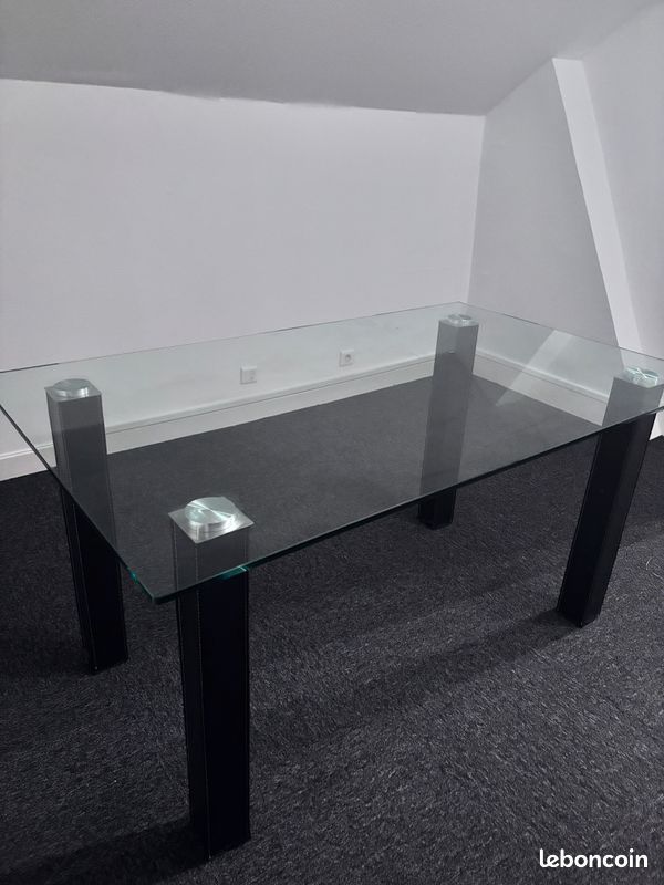 Bureau verre (image 1)