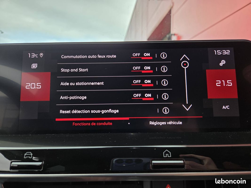 CITROEN C4 PureTech 155 S&S EAT8 Shine (image 24)