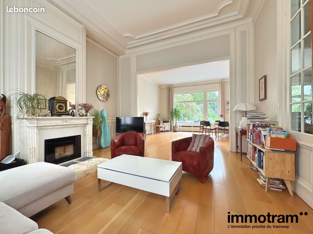 Maison 9 pièces 273 m² · à Roubaix · 273 m² · 750 000 €