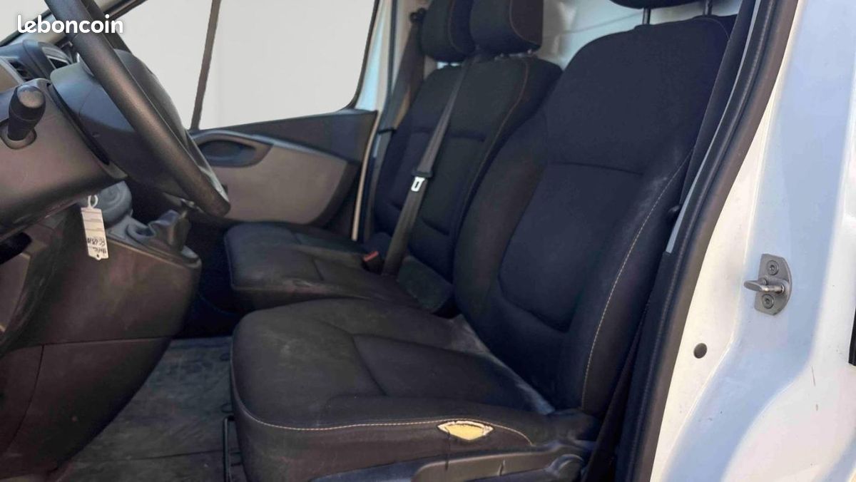 Renault Trafic FOURGON FG CF L1H1 1000 dCi 95 (image 11)