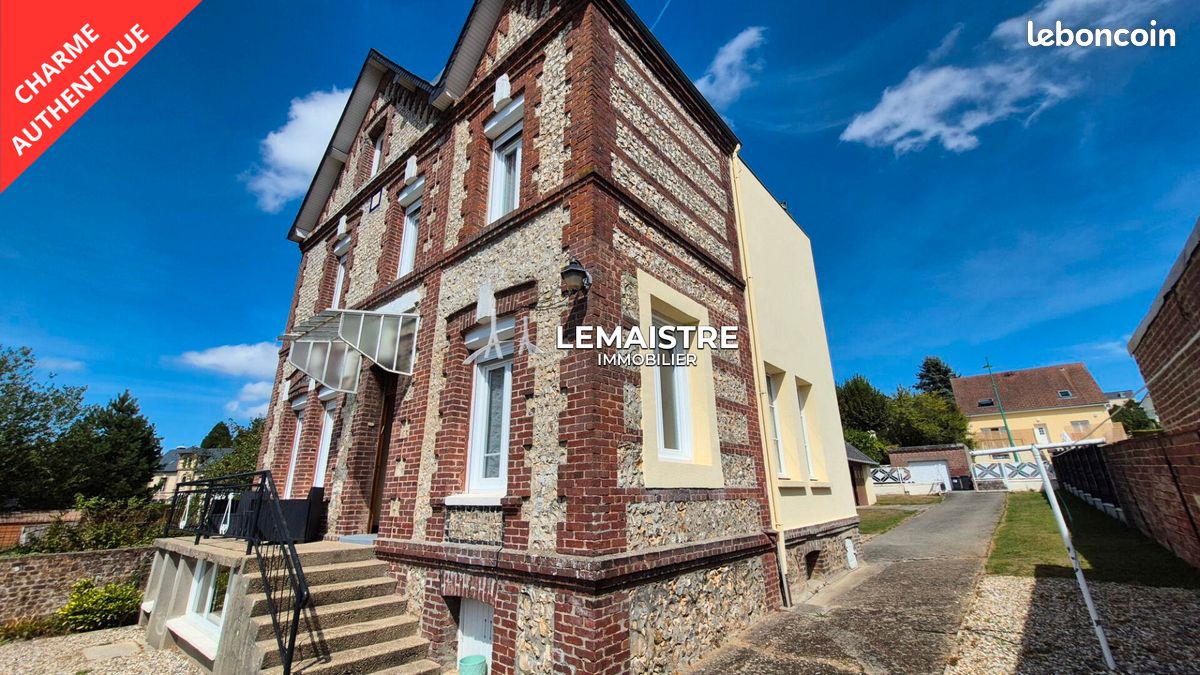 Maison 5 pièces 118 m² · à Épouville · 118 m² · 212 000 €