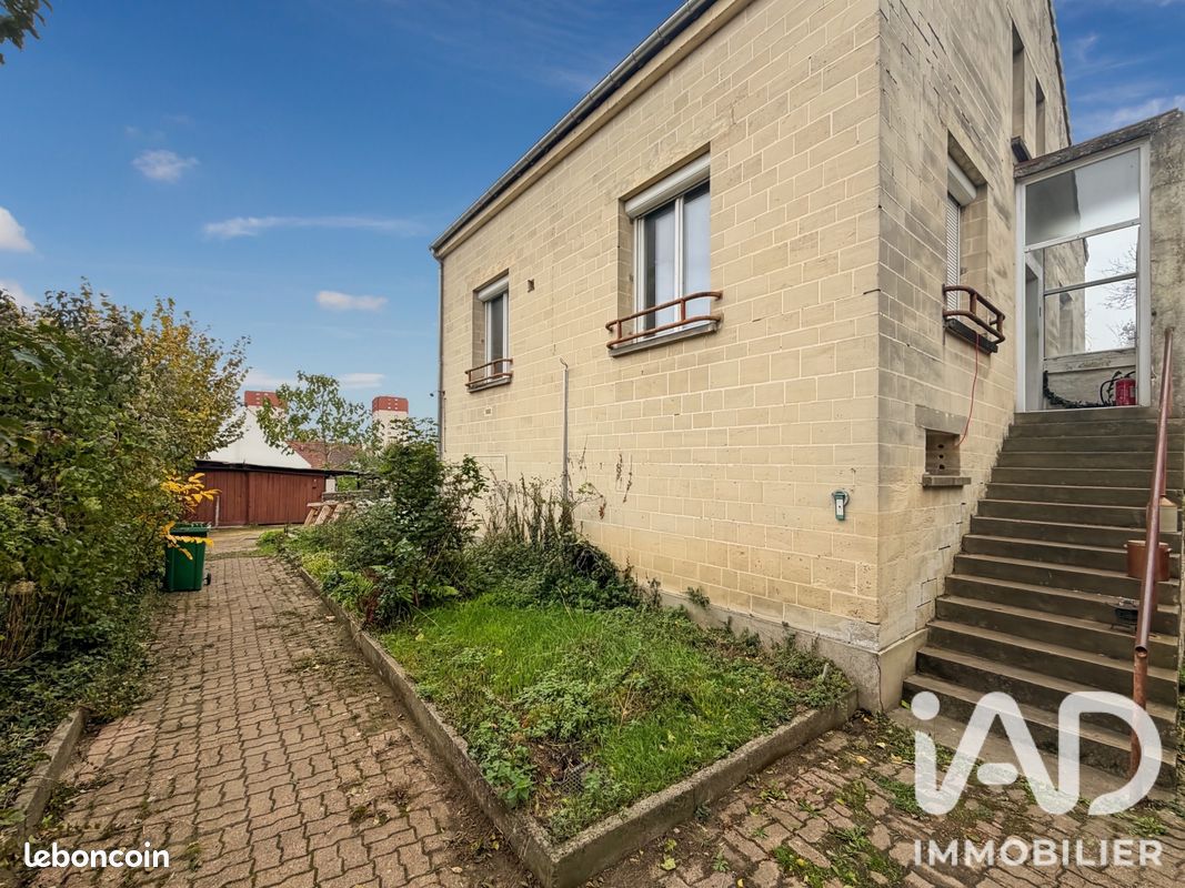 Immeuble 3 pièces 202 m² · à Montataire · 202 m² · 215 000 €