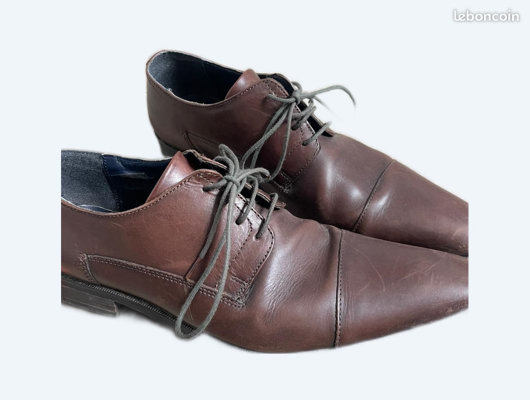 Chaussures habillées - Homme - Pointure 43 (image 2)