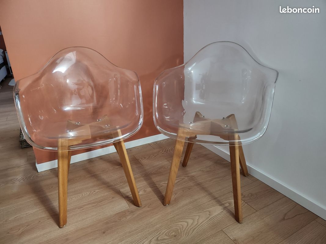 Lot de deux fauteuils chaises transparentes scandinaves (image 6)