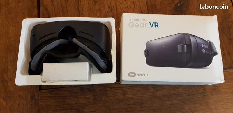 Gear vr (image 1)