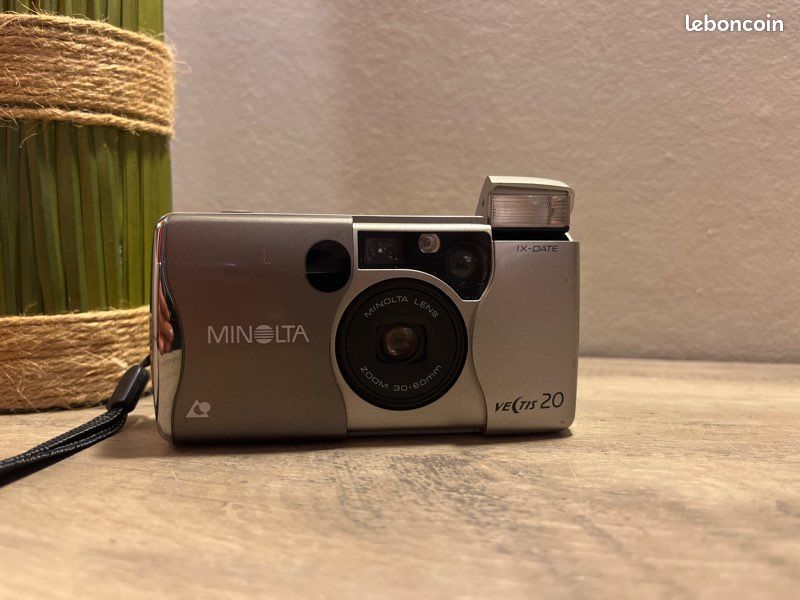 Minolta Veltis 20 – Appareil Photo Ancien De Collection – Konica Minolta