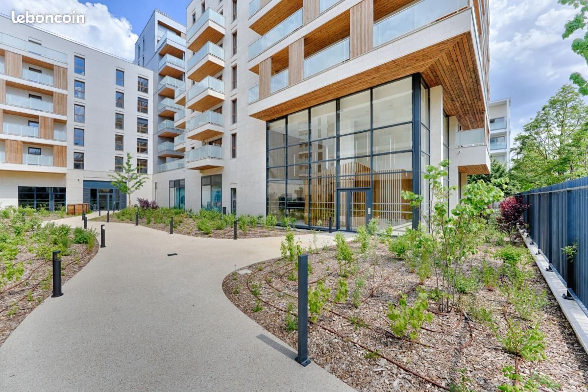 Appartement a louer rueil-malmaison - 5 pièce(s) - 96 m2 - Surfyn