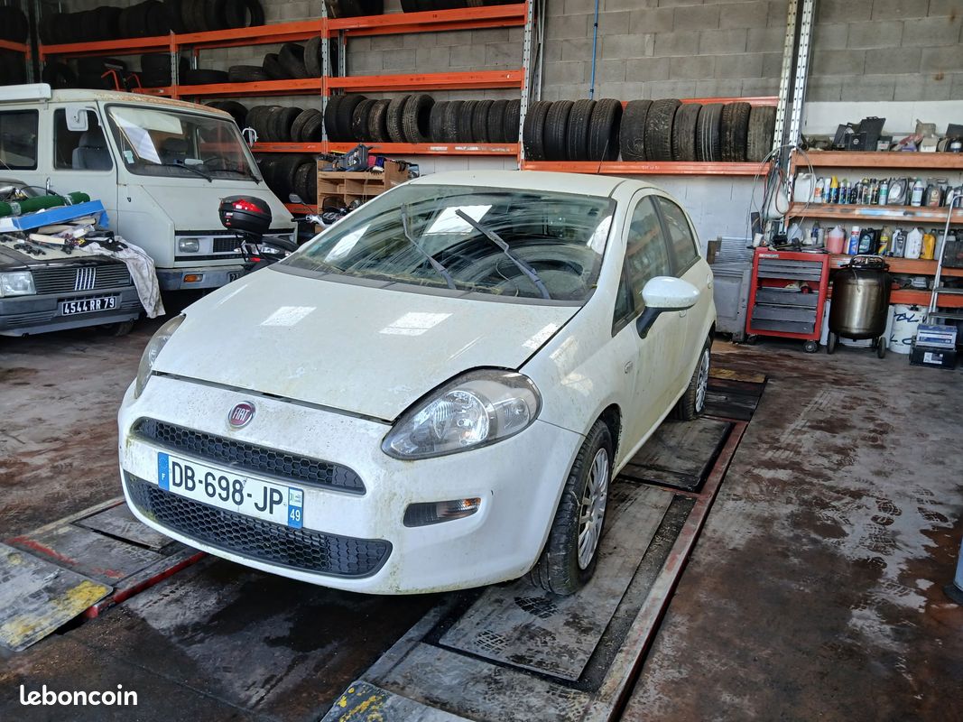 Pieces detachees fiat punto iii 1.3jtd multijet 75cv de 2013 (image 2)