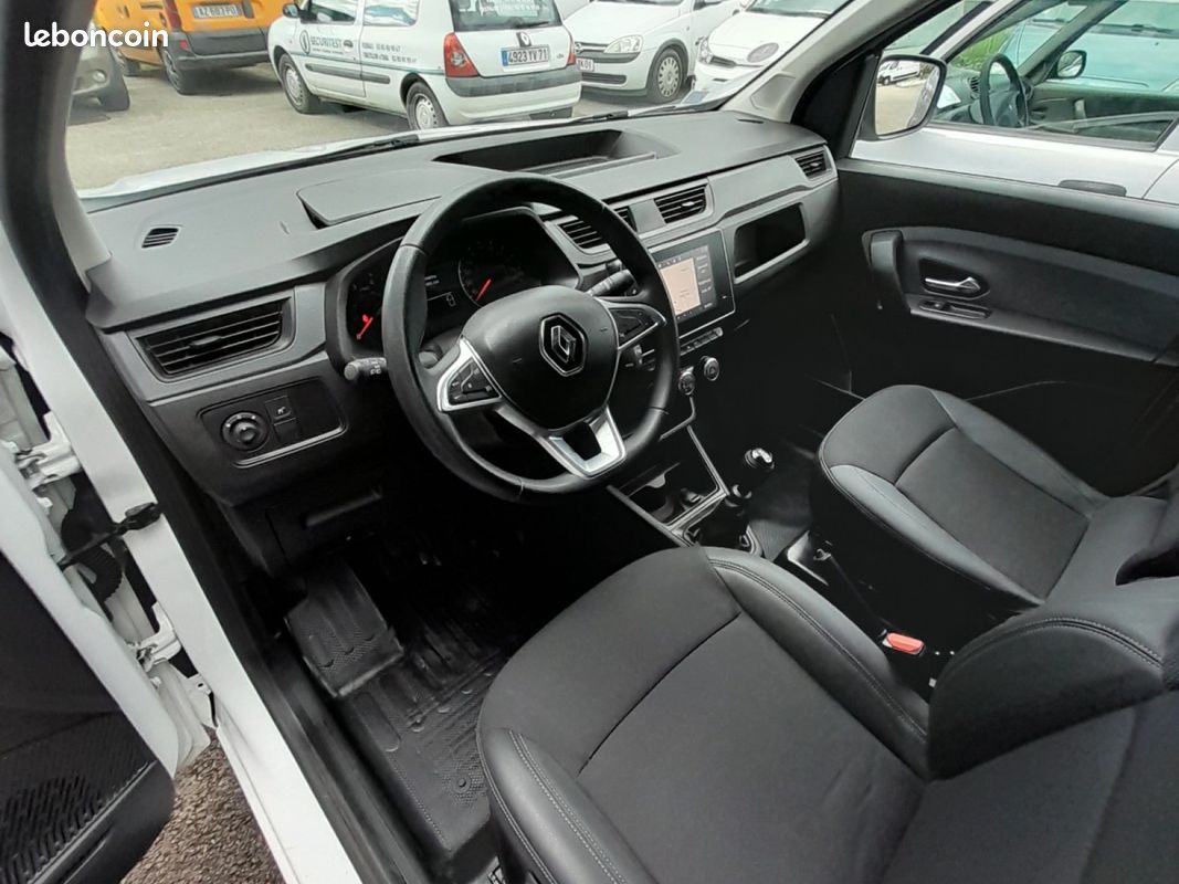 Renault express van tce 100 confort prix 6500 euros ht (image 16)
