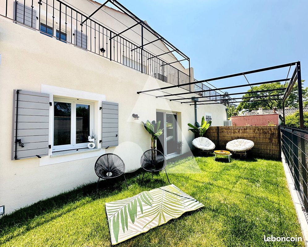 Appartement 3 pièces 64 m² · à Lourmarin · 64 m² · 329 000 €