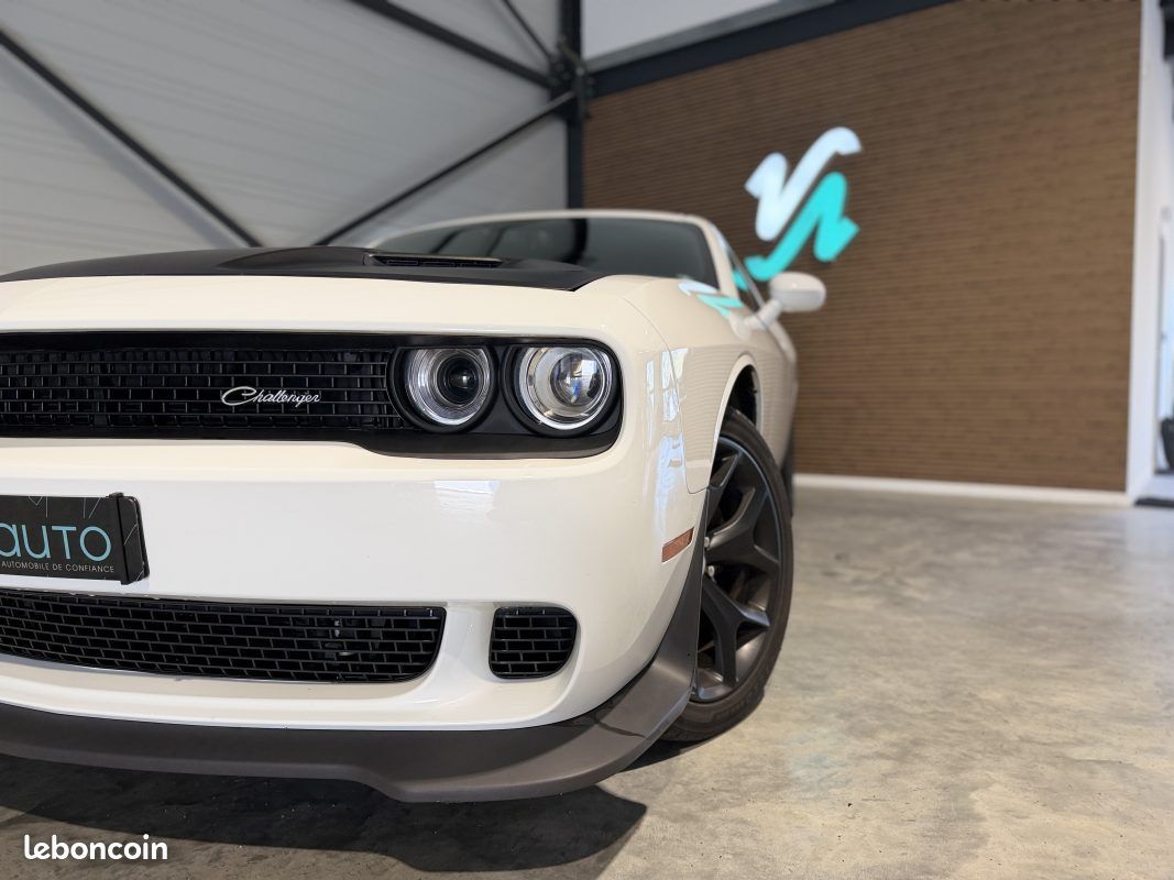 Dodge Challenger SXT - 3.6 V6 - 309 cv - 2016 - Caméra de recul - Intérieur cuir - E85 Ethanol - FR (image 3)