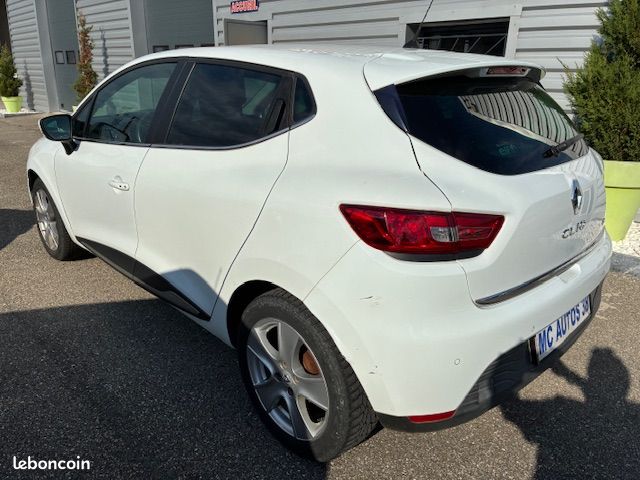 Clio 4 0.9 TCE 90 chevaux intens , garantie national (image 4)
