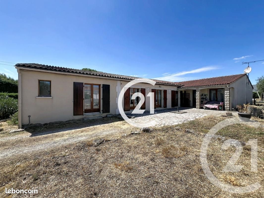 Maison 6 pièces 111 m² · à Cognac · 111 m² · 181 560 €