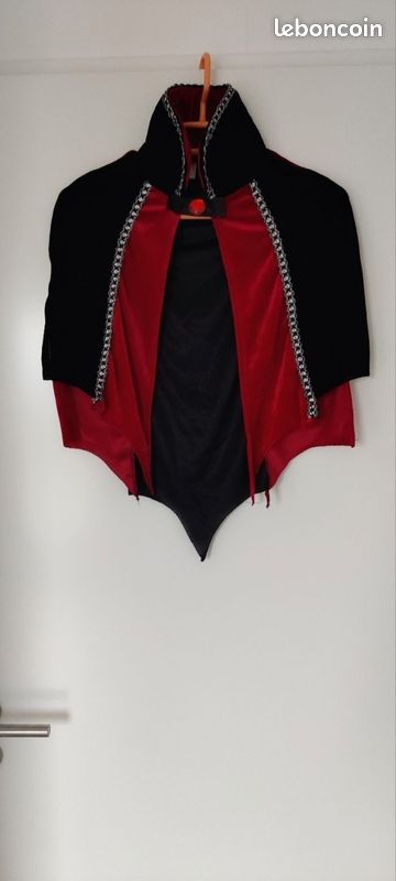 Cape de vampire avec accessoire et étui (image 6)