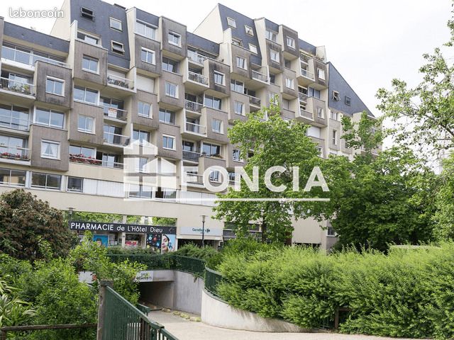 Parking 15 m² · à Rennes · 15 m² · 80 €/mois