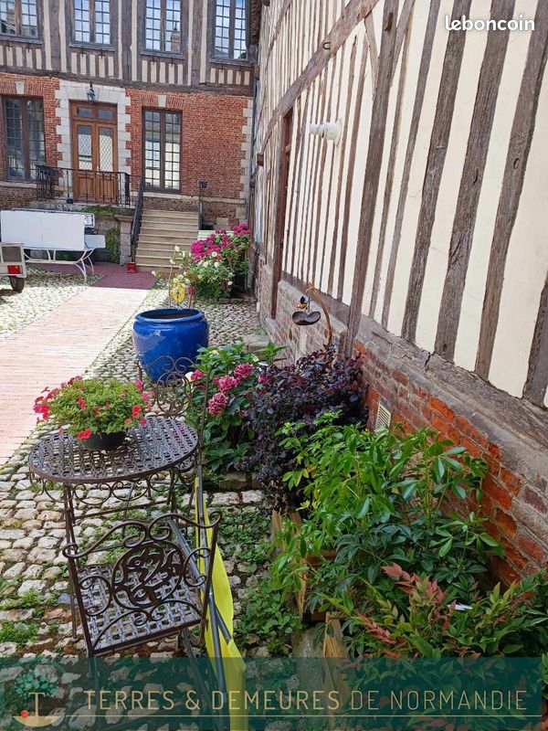 Maison 5 pièces 140 m² · à Pont-Audemer · 140 m² · 285 000 €