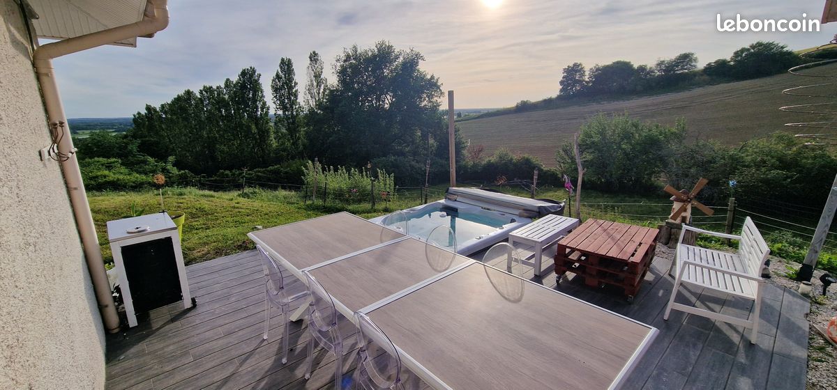 Maison 8 pièces 181 m² · à Villebrumier · 181 m² · 359 000 €