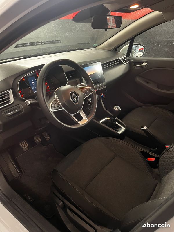 Clio V Business 1.0 SCe BVM5 (image 4)