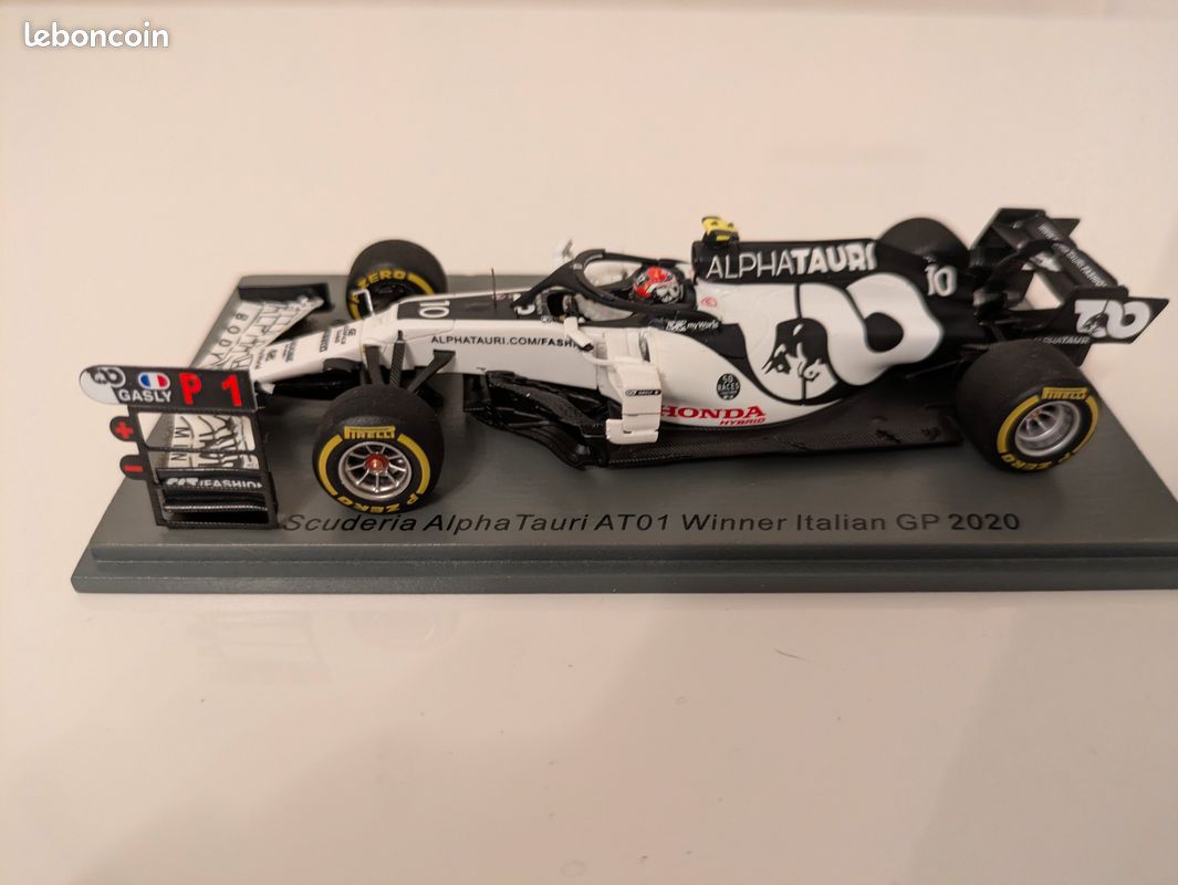 Voiture F1 Alpha Tauri AT01 Pierre Gasly 2020 - Modèle 1:24 En Métal Par Ixo Hachette (blister Un Peu Froissé)