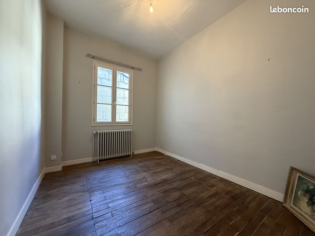 Maison a louer saumur - 10 pièce(s) - 500 m2 - Surfyn