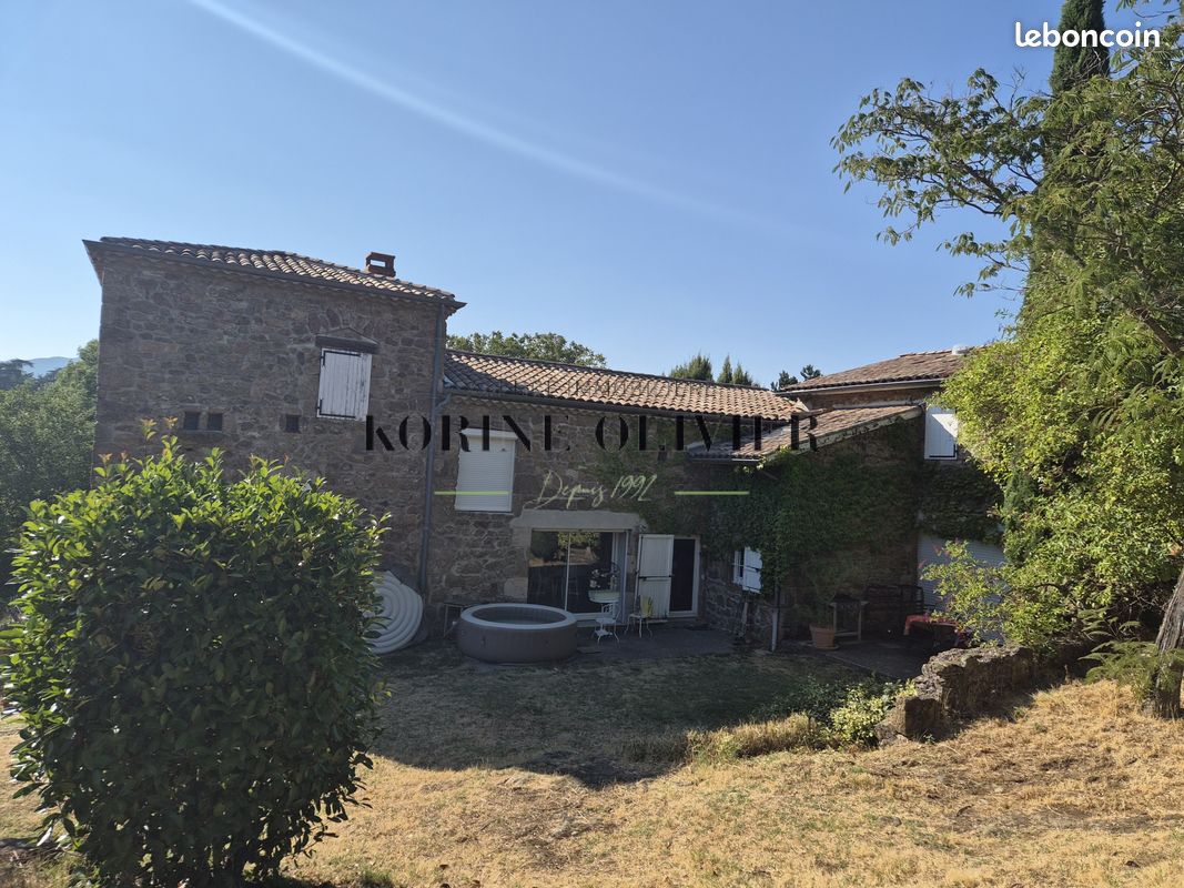 Maison 7 pièces 215 m² · à Annonay · 215 m² · 460 000 €