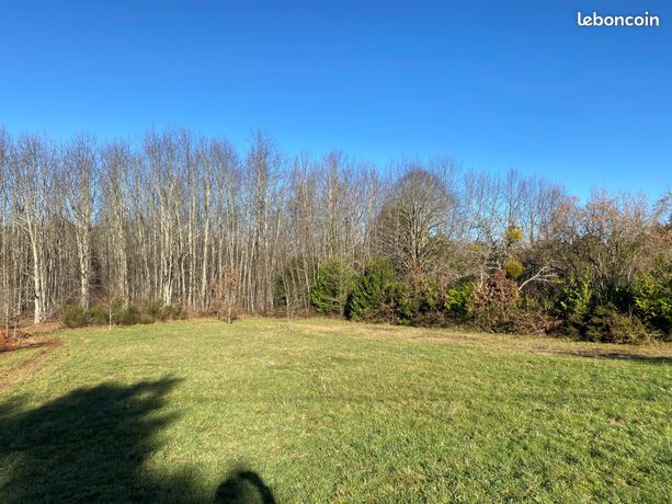 Terrain 1450 m² Chalagnac