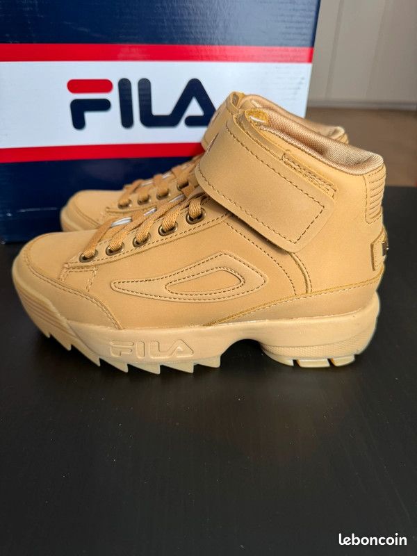 Fila D2 Disruptor Clay Mid Chipmunk taille 37 neuves Chaussures