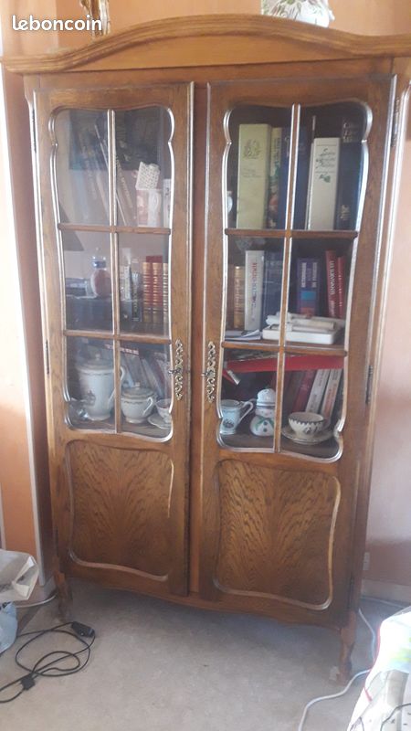 Belle bibliothéque vitrée en chéne (image 1)