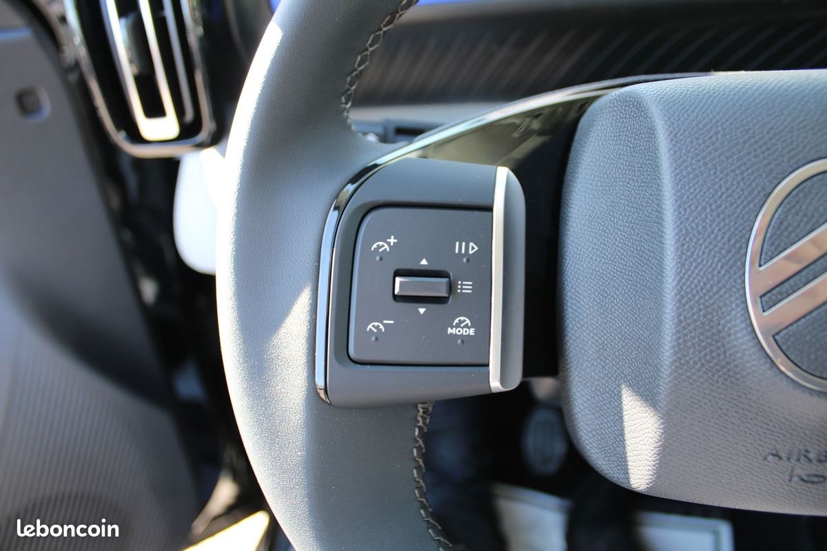 Citroen C3 PHASE 5 PLUS 100 CV GPS CARPLAY AUDIO USB I-COKPIT FULL LED RADAR BLUETOOTH RÉGULATEUR (image 11)