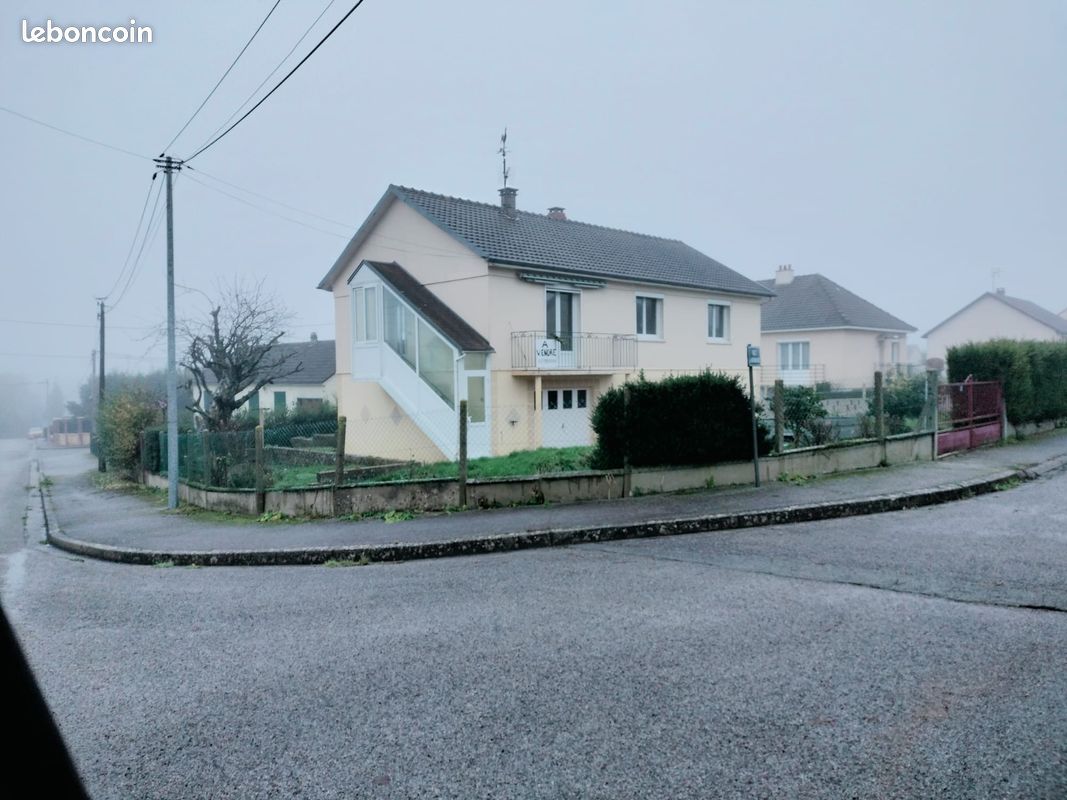 Maison 7 pièces 115 m² · à Sainte-Gauburge-Sainte-Colombe · 115 m² · 125 000 €