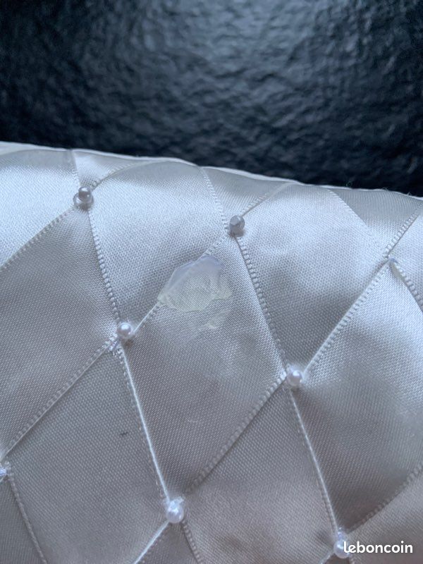 Coussin Alliance Blanc avec perles 18/18 (image 3)