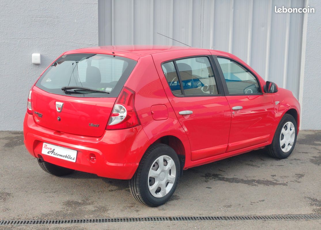 DACIA SANDERO 1.2 16v 75cv Laureate CLIM (image 2)