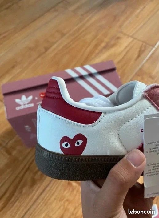 Adi⁡das Sam⁡ba x Comme des Garçons Sneakers Stylées État