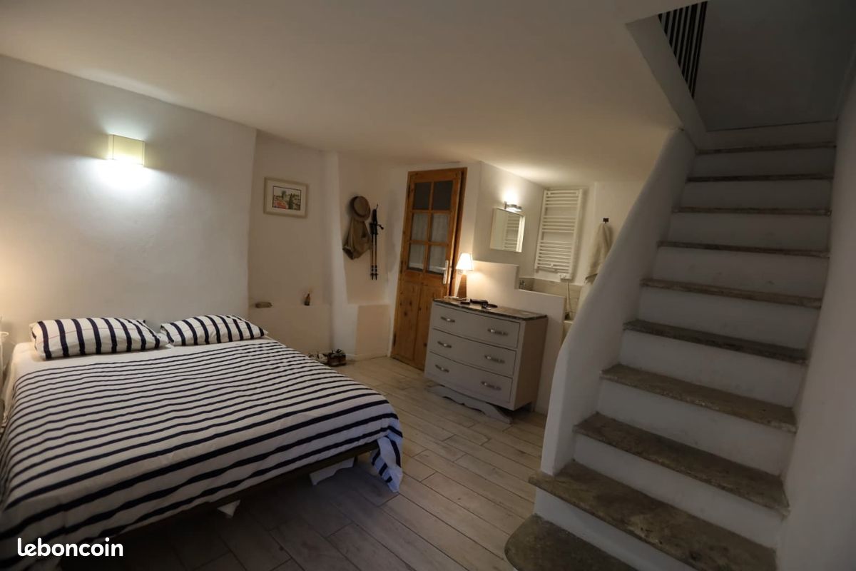 Appartement 3 pièces 60 m² · à Villedieu · 60 m² · 650 €
