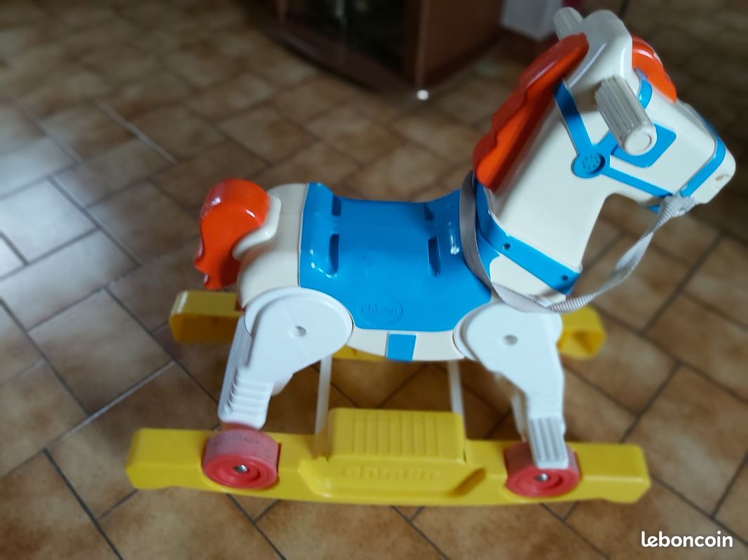 Cheval a bascule (image 4)