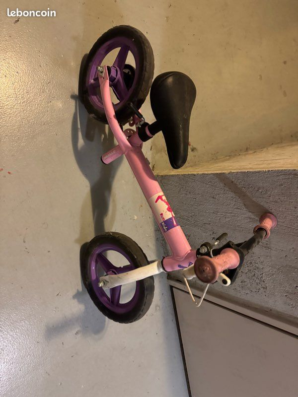 Draisienne pour enfant rose (image 5)