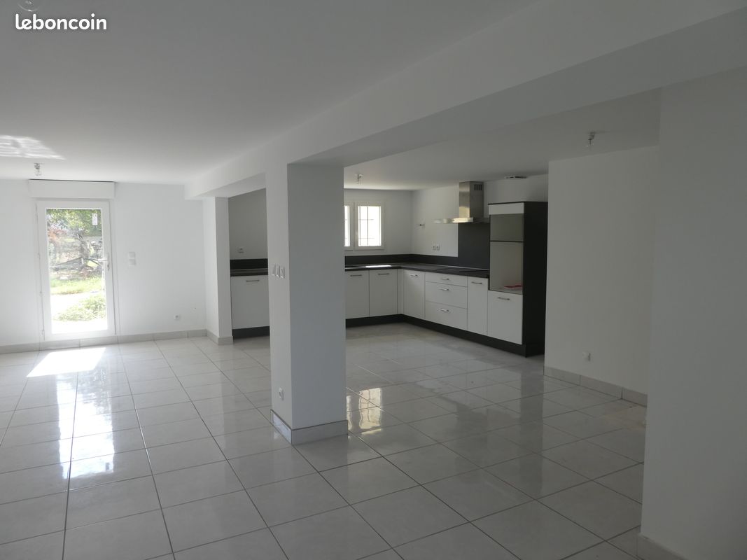 Maison 6 pièces 132 m² · à Portet-sur-Garonne · 131,8 m² · 295 000 €