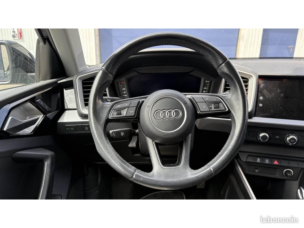 AUDI A1 Sportback - 1.0 30 TFSI 116ch Boite Auto Business line / Garantie 12 mois / Pneus AV neufs (image 18)