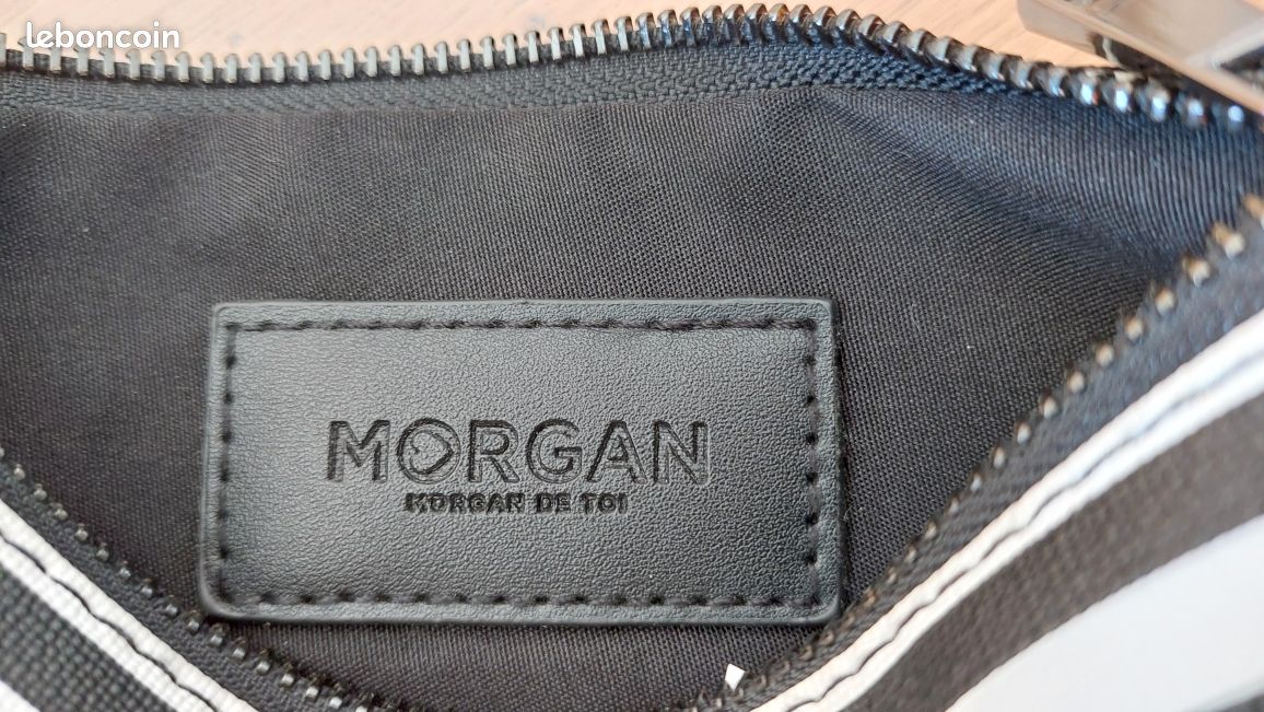 Trousse de maquillage MORGAN rayée, thème : "L'Amour L'Amour" (image 3)