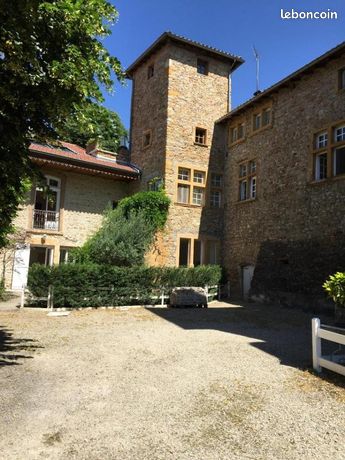 Château 6 pièces 121 m²